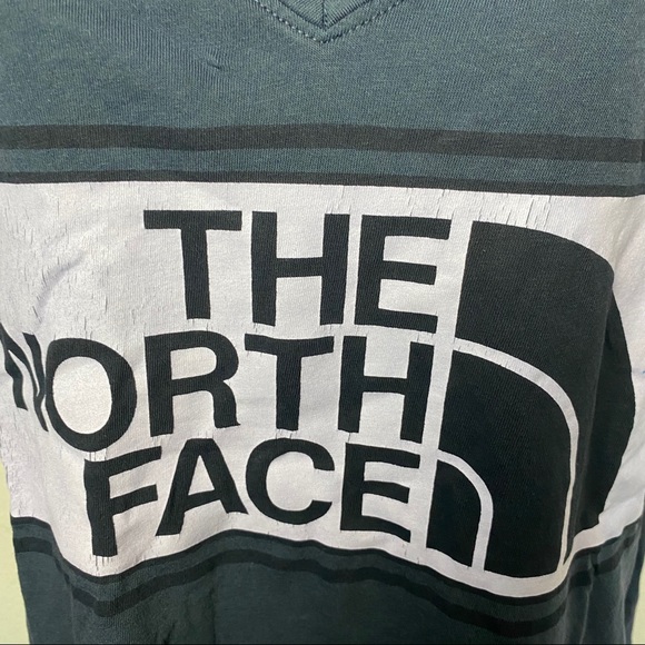 The North Face Women’s V Neck Tee Shirt - Picture 3 of 7